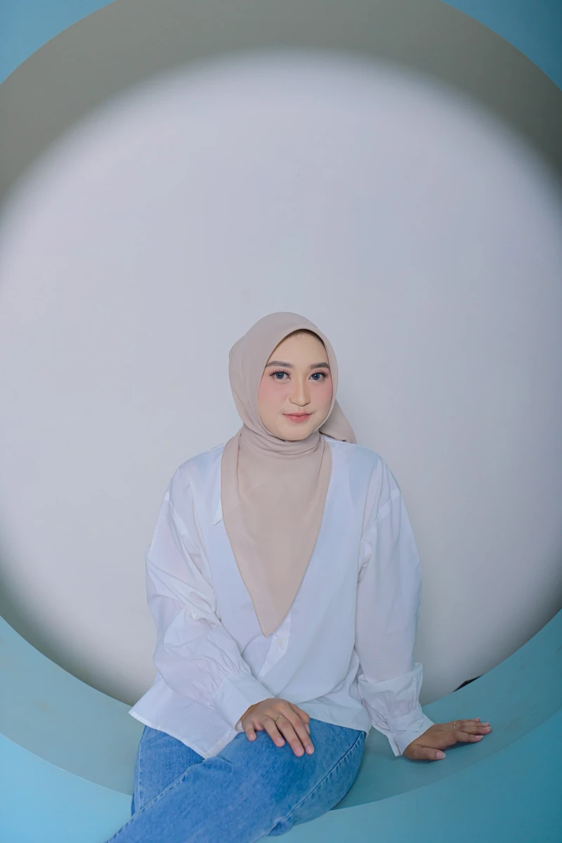 Azi Sintia wati kumala sari